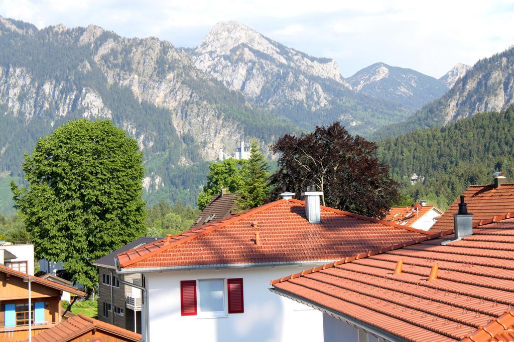 Ferienwohnung-Koenigsschloesser Fussen Ruang foto